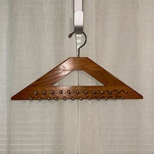 Vintage Oak Gold Tone Tie & Belt Hanger